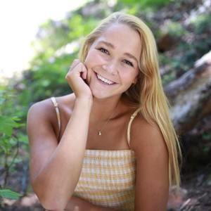 Meet your Posher, Anna grace